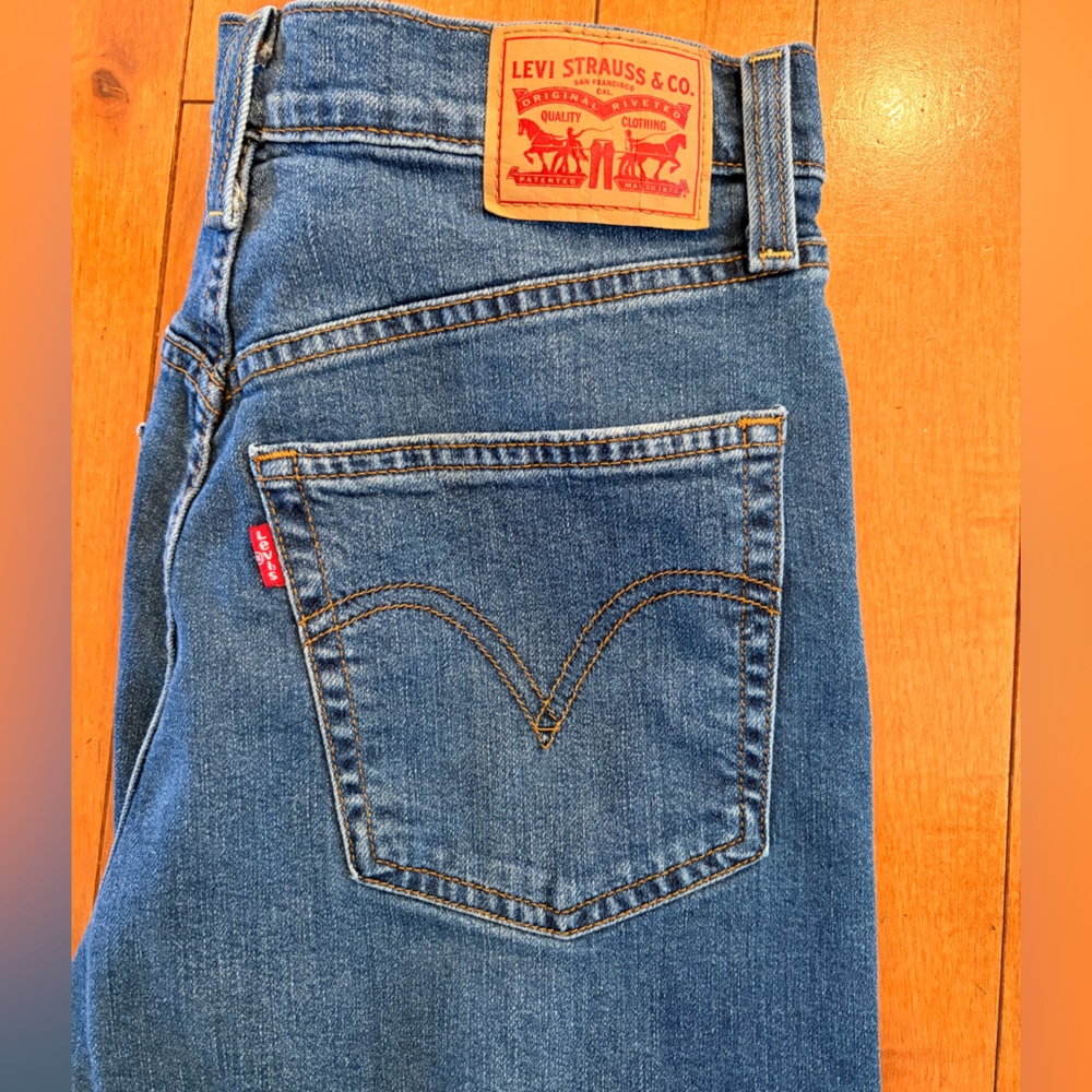 Levi's Womens Ribcage Bell Bottom Jeans